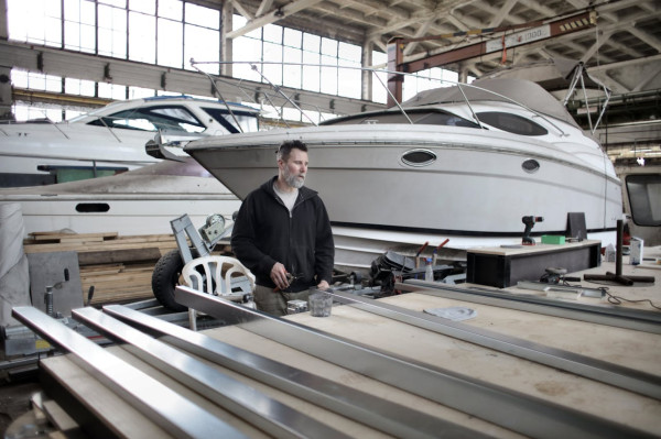 Maintenance navale pour contrôler et réparer les équipements du bateau